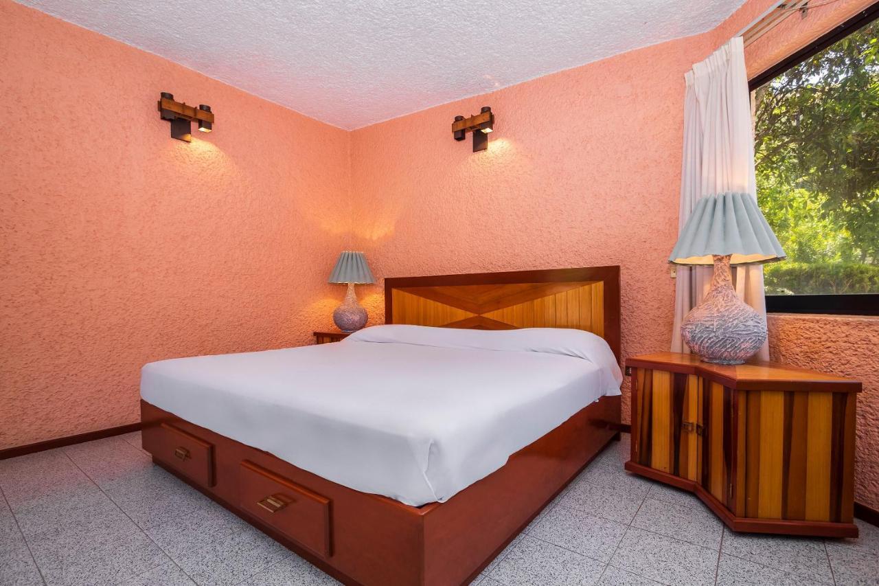 Capital O Hotel Del Real Temascaltepec Exterior photo